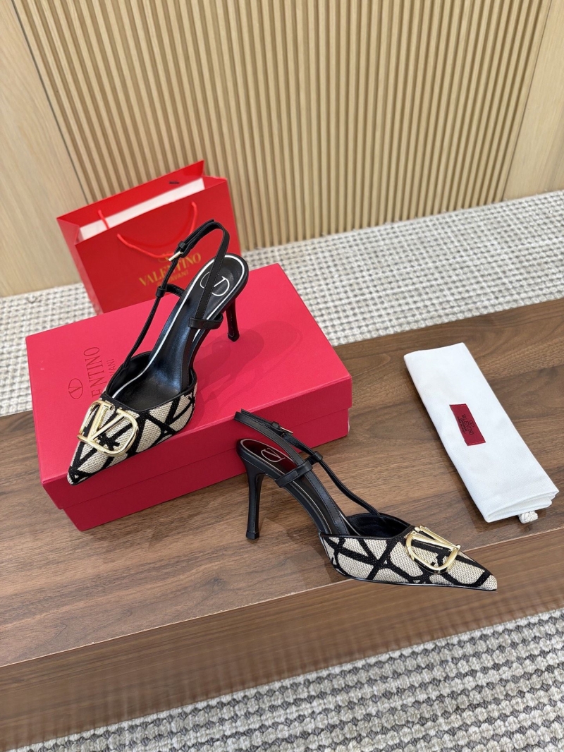 Va1e*ntin0 heeled shoes